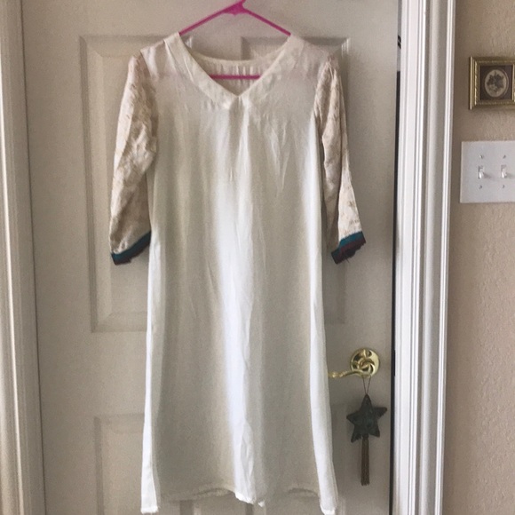 Pakistani and Indian desi outfit - Picture 4 of 8